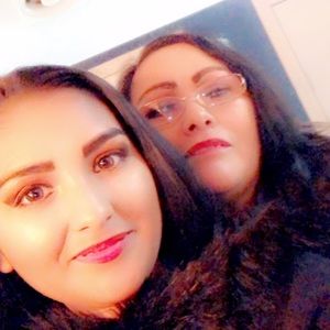 Meet your Posher, Dulce